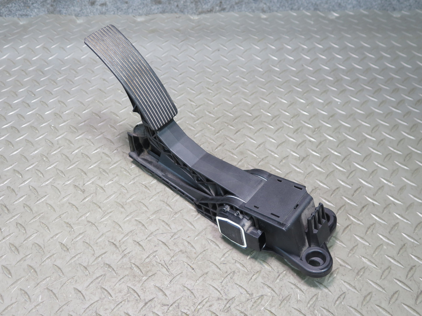06-13 Mercedes W164 ML350 Gas Acceleration Throttle Pedal 1643000504 OEM