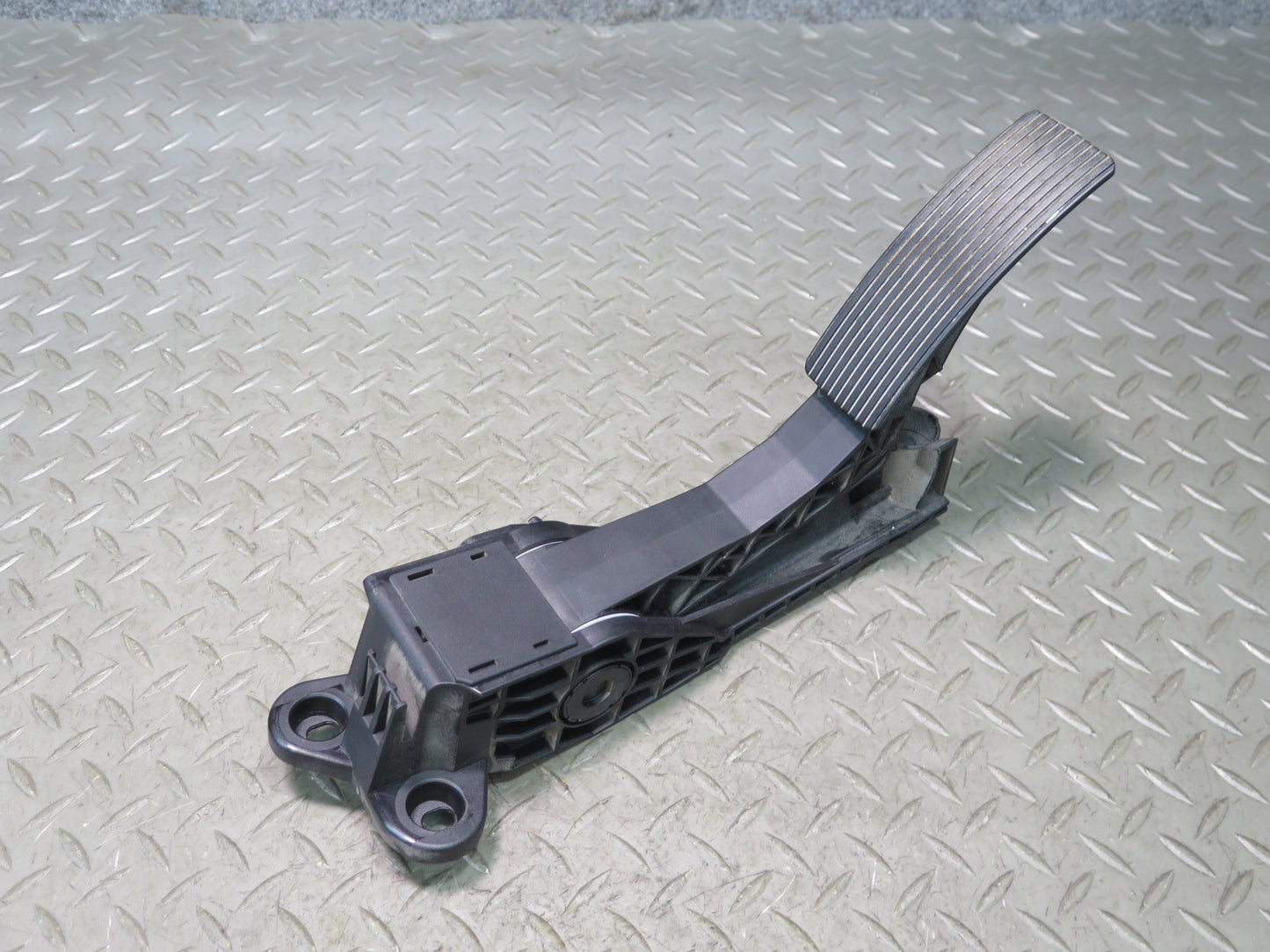 06-13 Mercedes W164 ML350 Gas Acceleration Throttle Pedal 1643000504 OEM