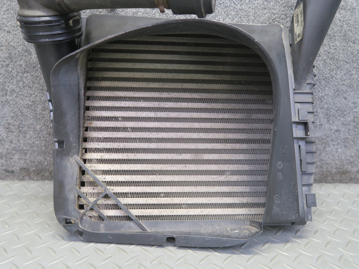 2003-2006 Porsche Cayenne 955 4.5L Right Intercooler w Shroud 7L0145804A