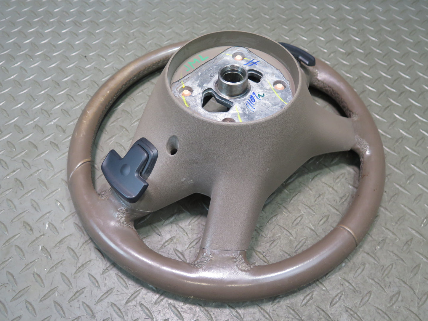 09-11 Mercedes W164 ML350 ML500 A/T Leather Steering w Paddles Shifter Brown OEM