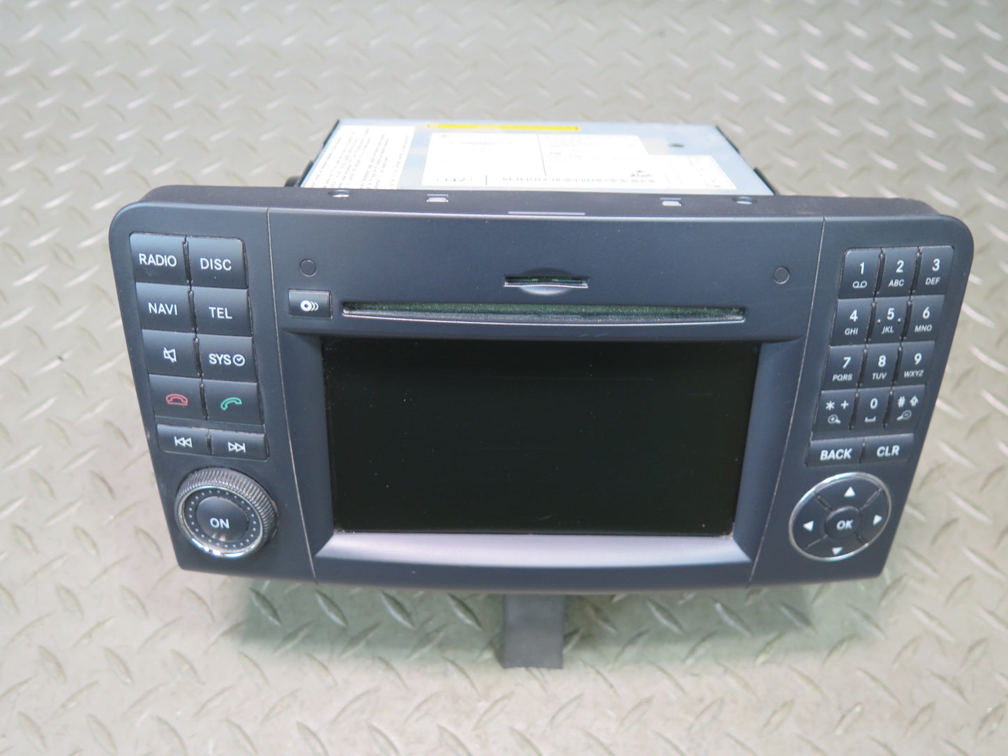 10-11 Mercedes W164 Ml-class Radio CD Player Receiver Head Unit 1649002601 OEM