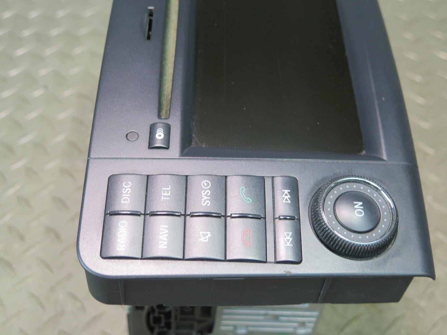 10-11 Mercedes W164 Ml-class Radio CD Player Receiver Head Unit 1649002601 OEM