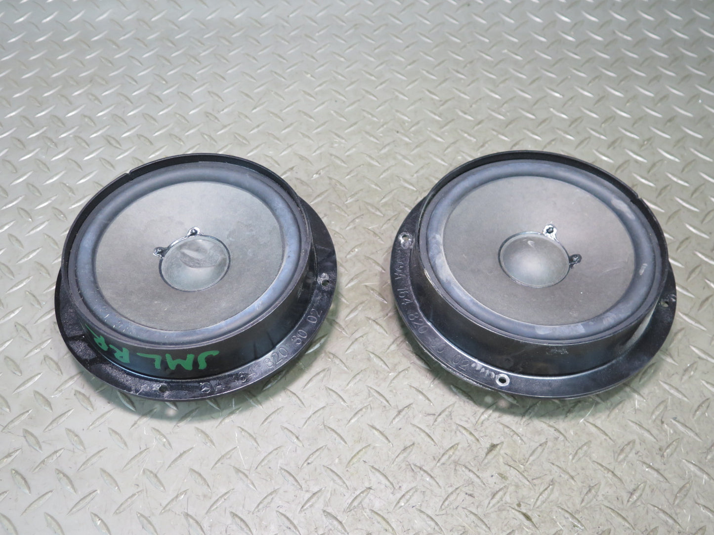 03-11 Mercedes W164 ML350 Set of 2 Front Left & Right Door Panel Speaker OEM
