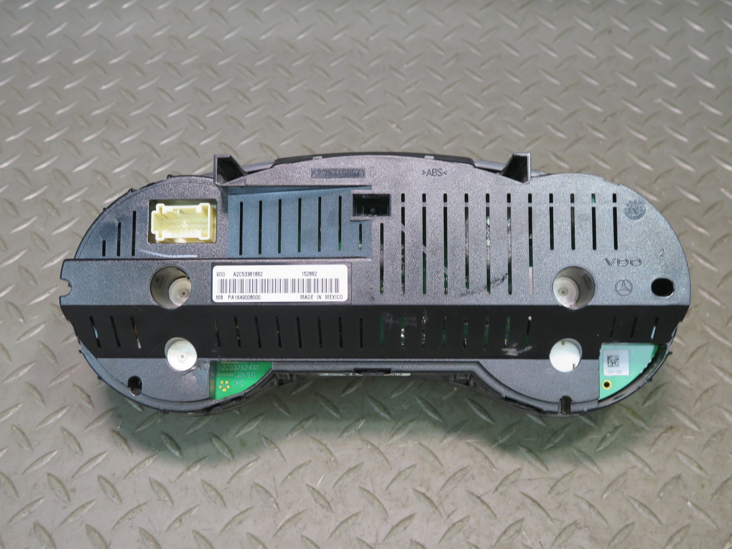 10-11 Mercedes W164 ML350 3.0L Diesel Instrument Cluster Gauge Speedometer OEM