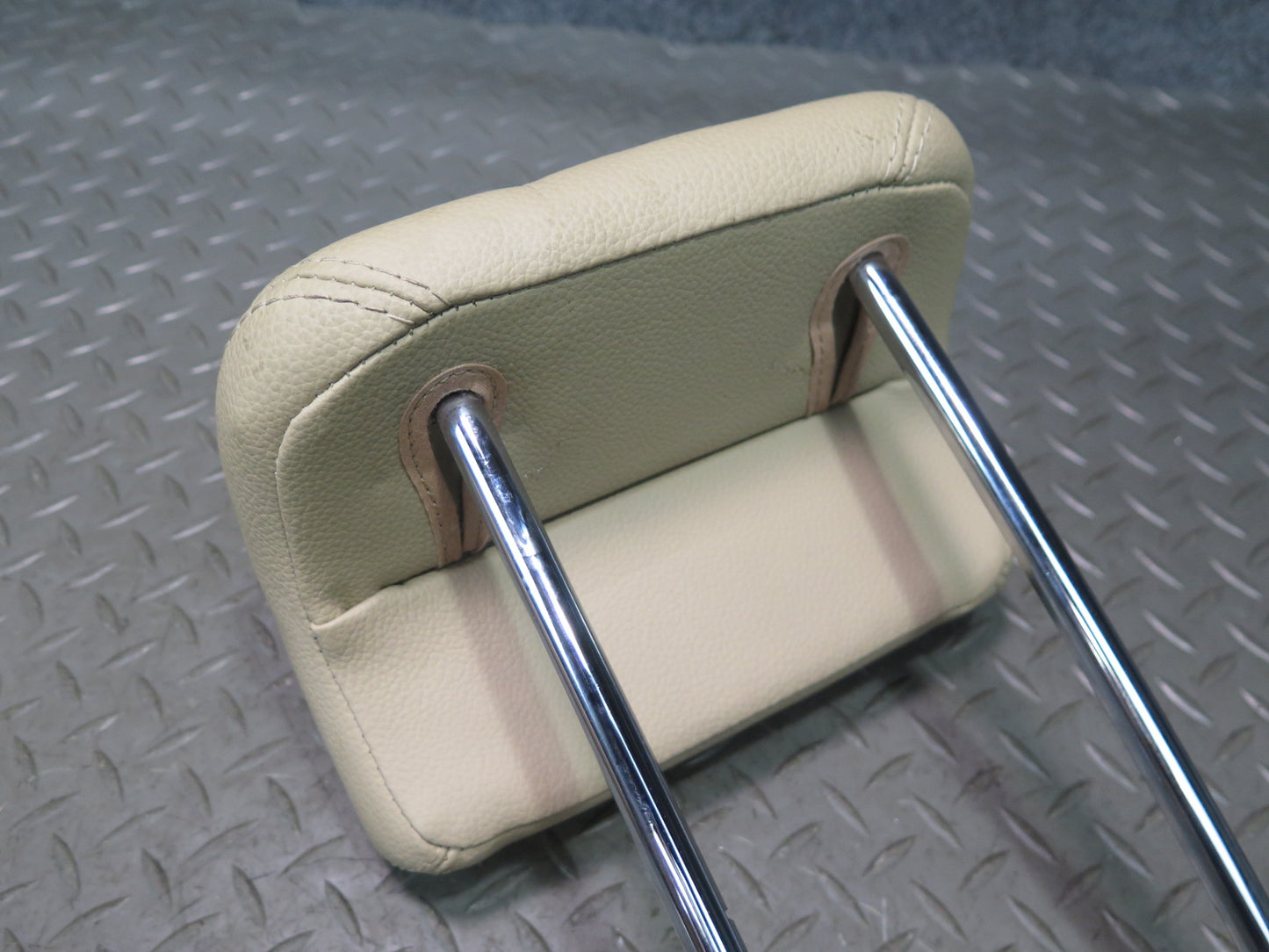 07-11 Mercedes W164 Ml-class Rear Left Center Right Headrest Cashmere Set OEM