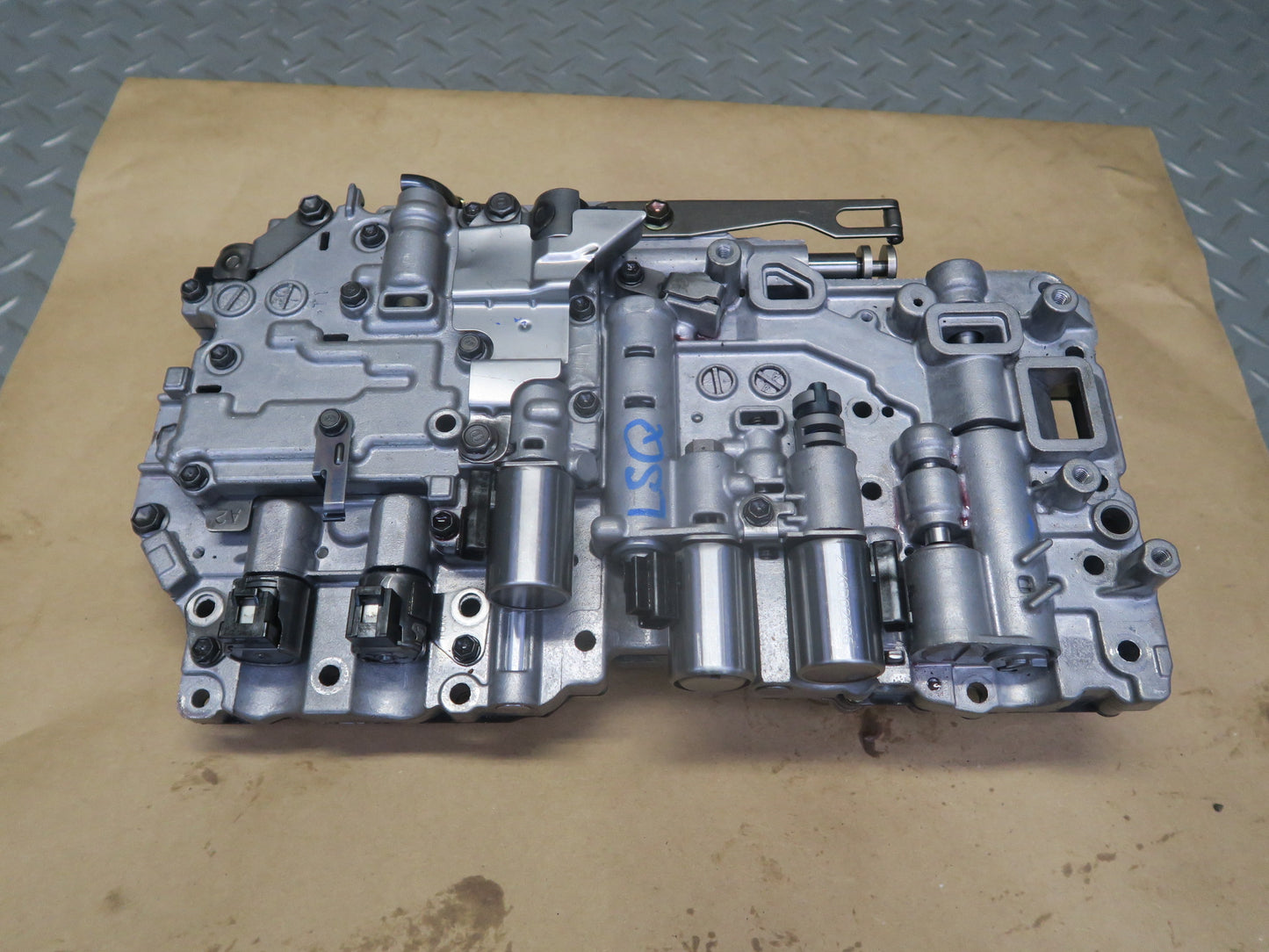 98-00 Lexus UCF20L LS400 A650E Auto Transmission Valve Body Mechatronic 102K OEM
