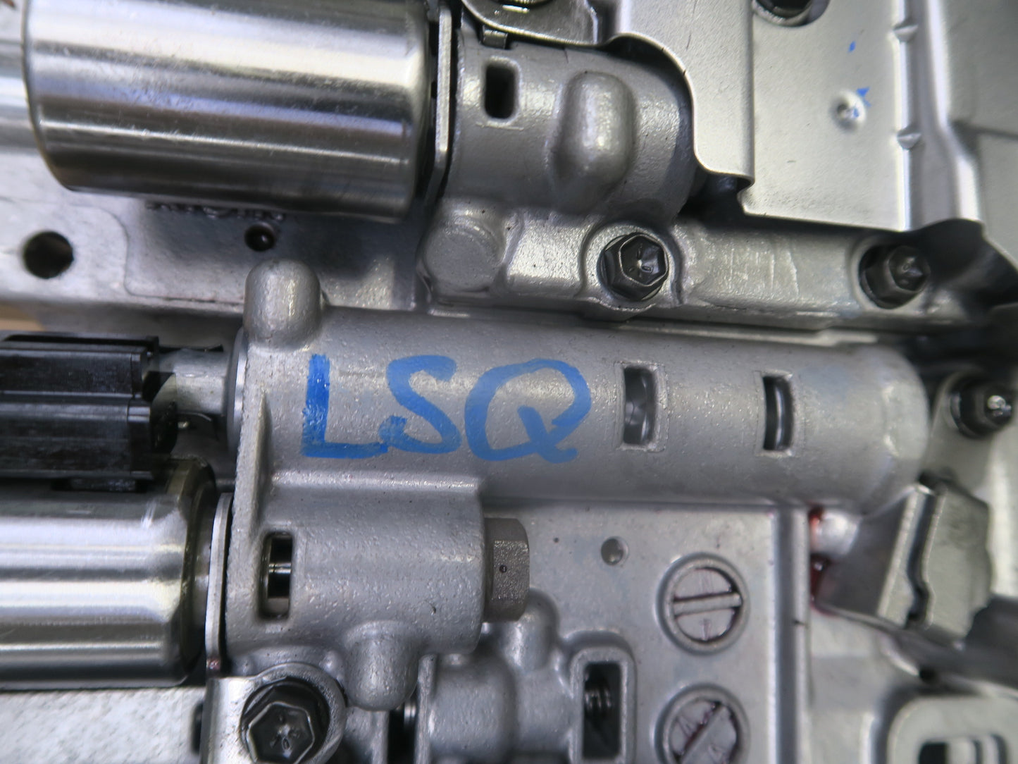 98-00 Lexus UCF20L LS400 A650E Auto Transmission Valve Body Mechatronic 102K OEM