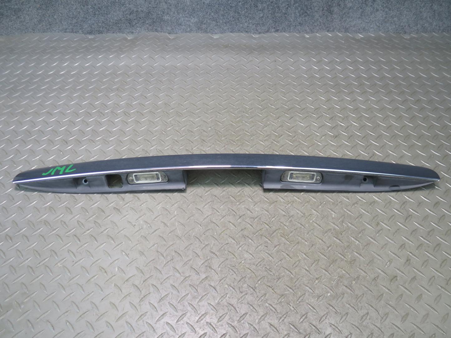 06-11 Mercedes W164 Ml-class Rear Trunk Lid Handle Molding Trim Cover OEM