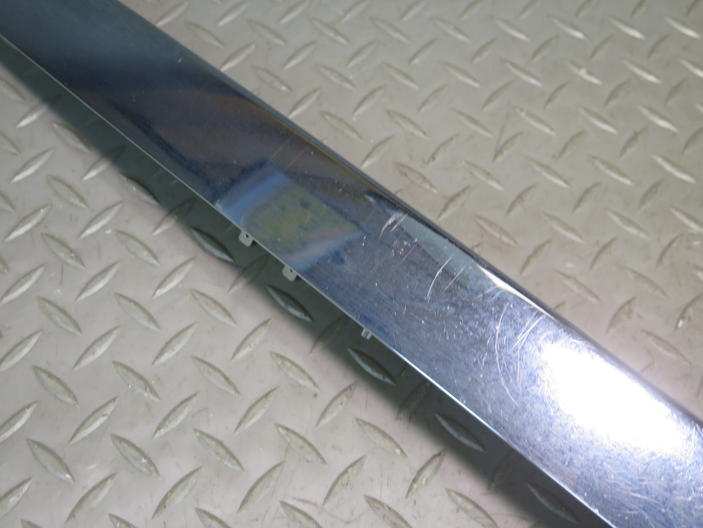 06-11 Mercedes W164 Ml-class Rear Trunk Lid Handle Molding Trim Cover OEM