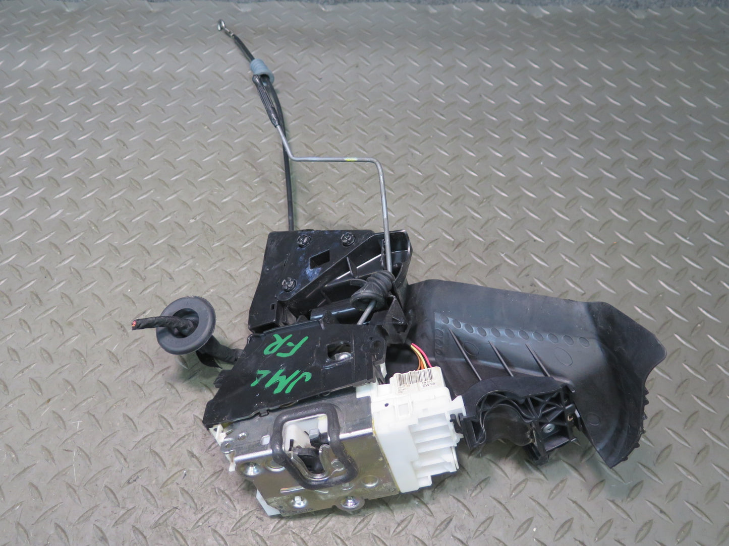 06-11 Mercedes W164 Ml-class Front Right Passenger Door Lock Latch Actuator OEM
