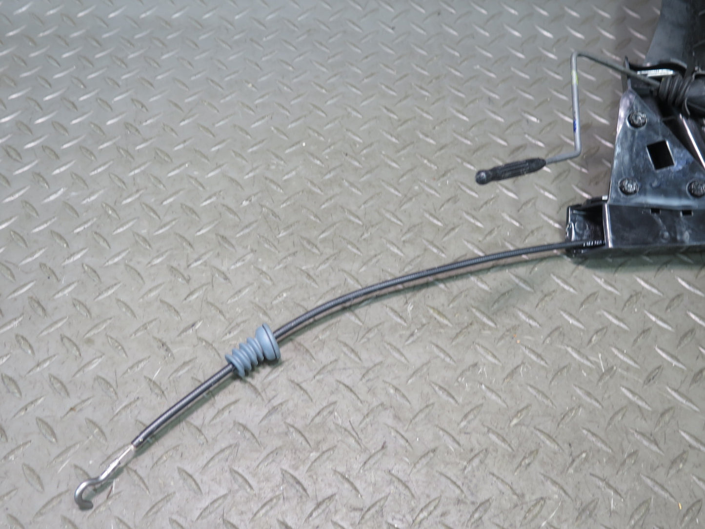 06-11 Mercedes W164 Ml-class Front Right Passenger Door Lock Latch Actuator OEM