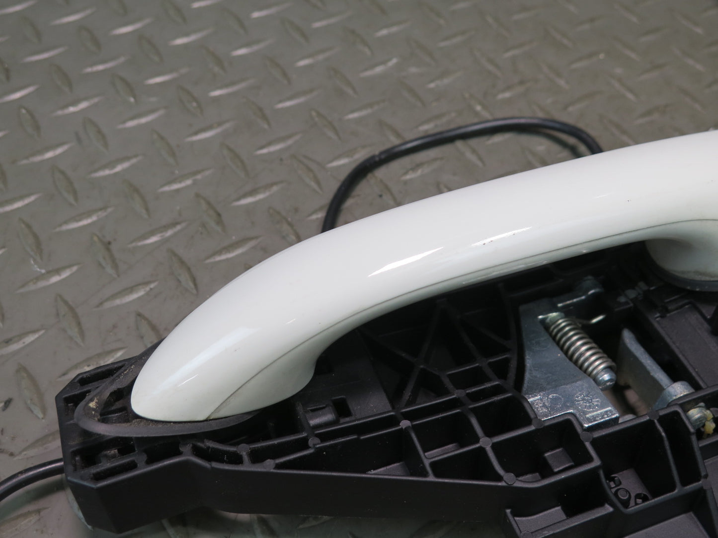 06-11 Mercedes W164 Ml-class Front Left Door Exterior Handle Keyless GO OEM