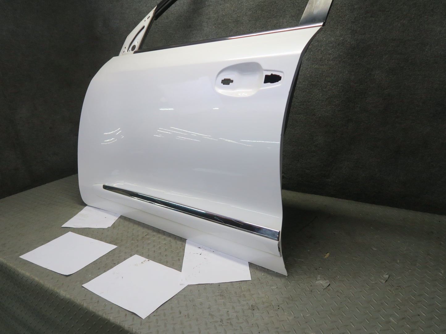 2008-2011 Lexus URJ201L LX570 Front Left Side Door Shell Panel W/o Glass