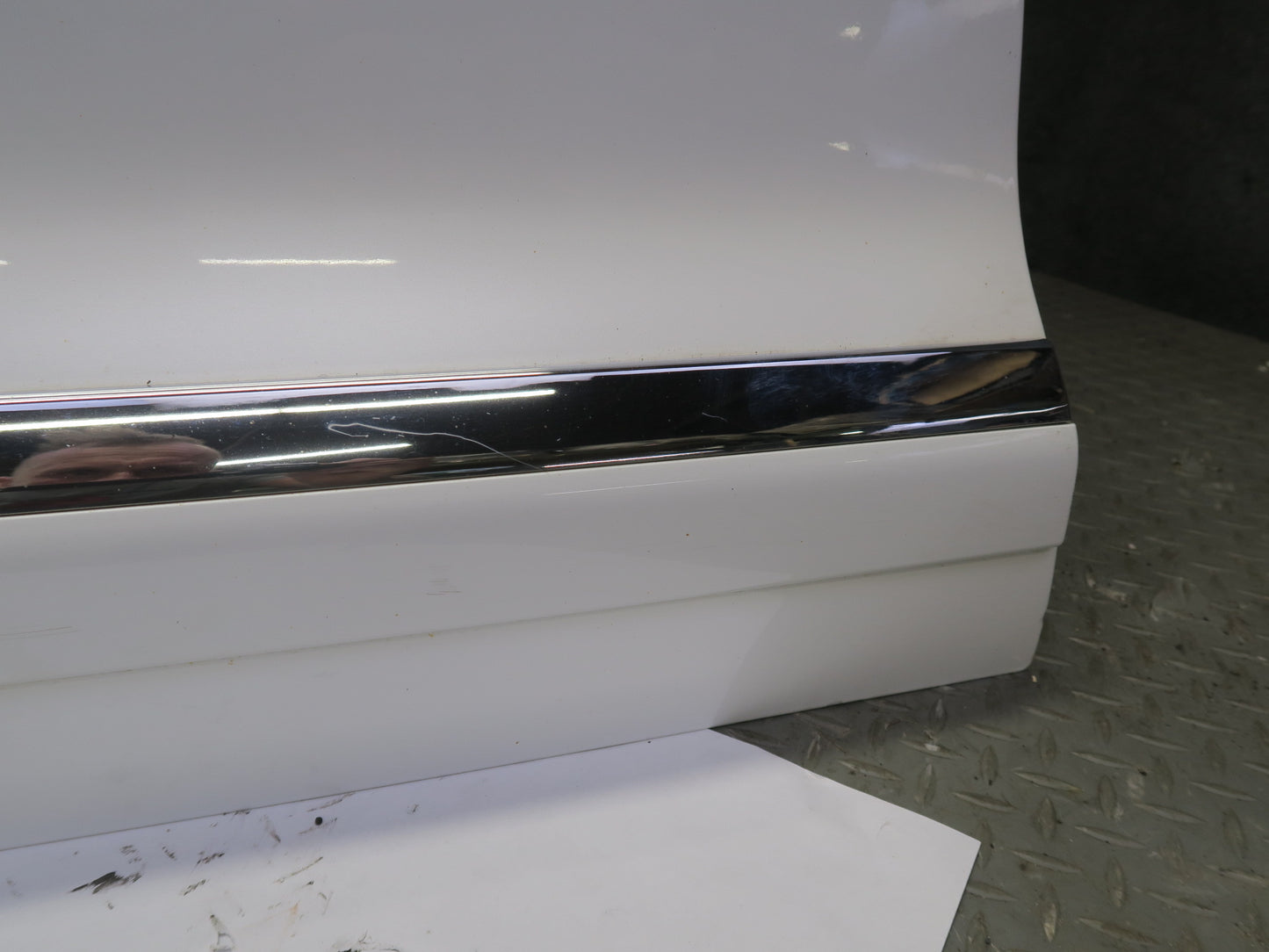 2008-2011 Lexus URJ201L LX570 Front Left Side Door Shell Panel W/o Glass