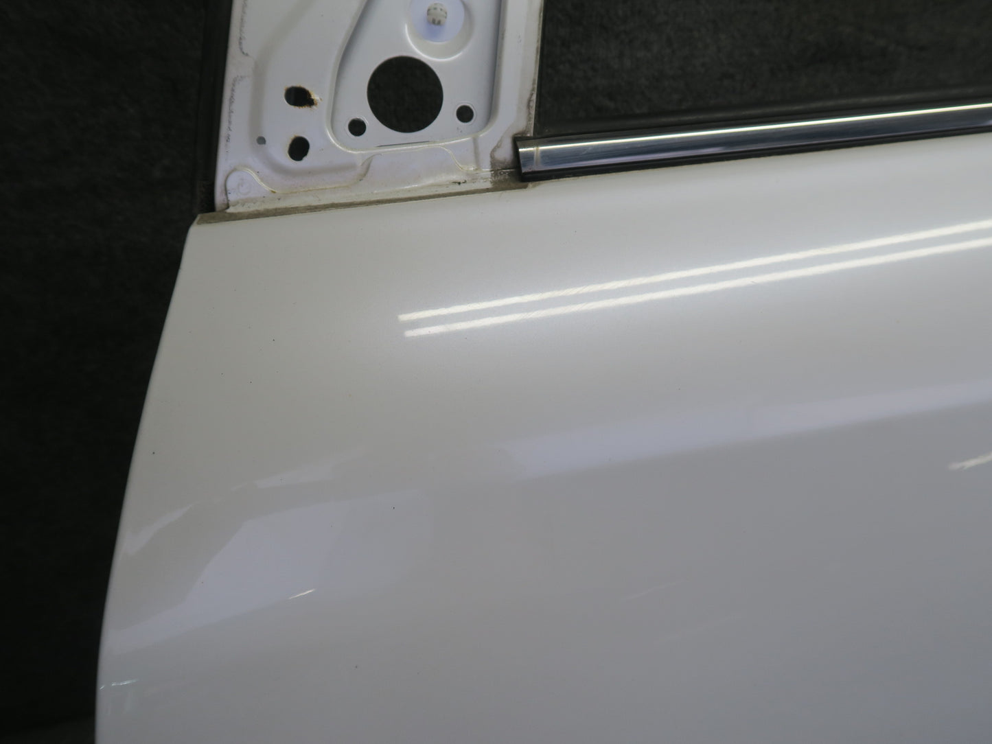 2008-2011 Lexus URJ201L LX570 Front Left Side Door Shell Panel W/o Glass