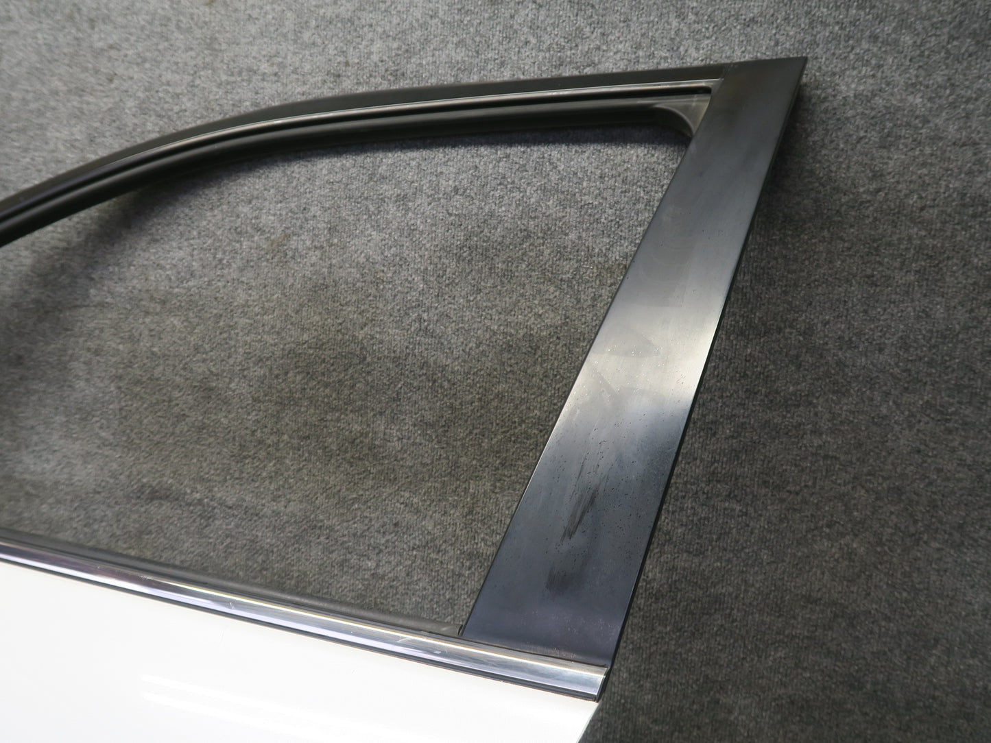 2008-2011 Lexus URJ201L LX570 Front Left Side Door Shell Panel W/o Glass