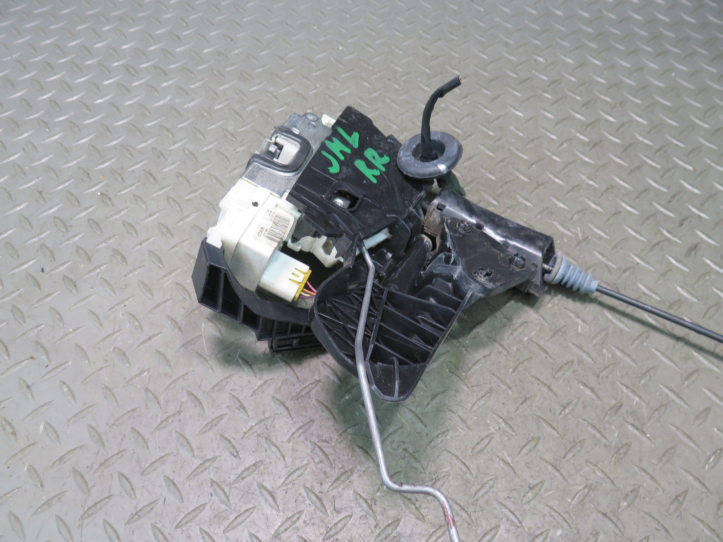 06-11 Mercedes W164 Ml-class Rear Right Door Lock Latch Actuator OEM