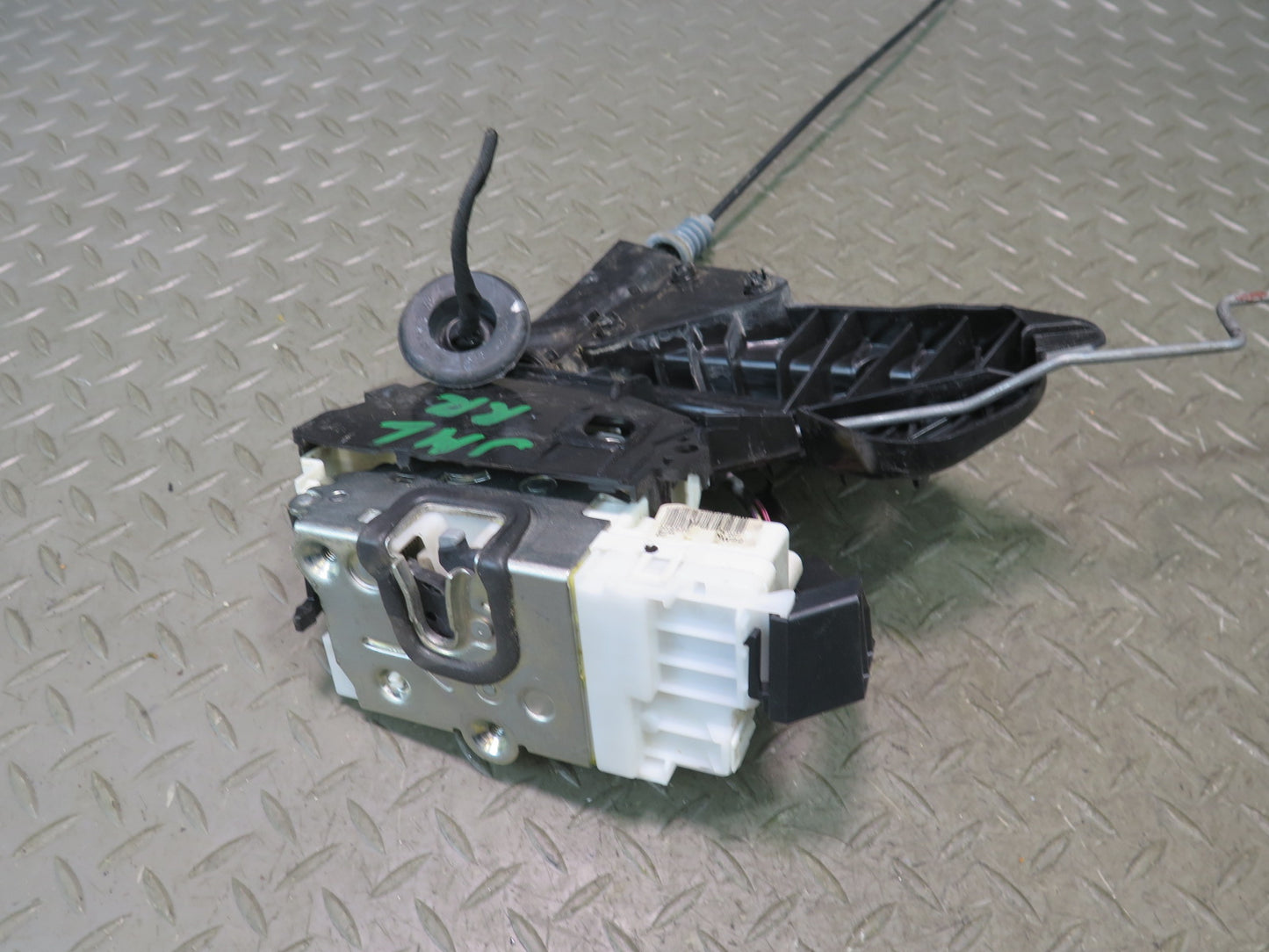 06-11 Mercedes W164 Ml-class Rear Right Door Lock Latch Actuator OEM