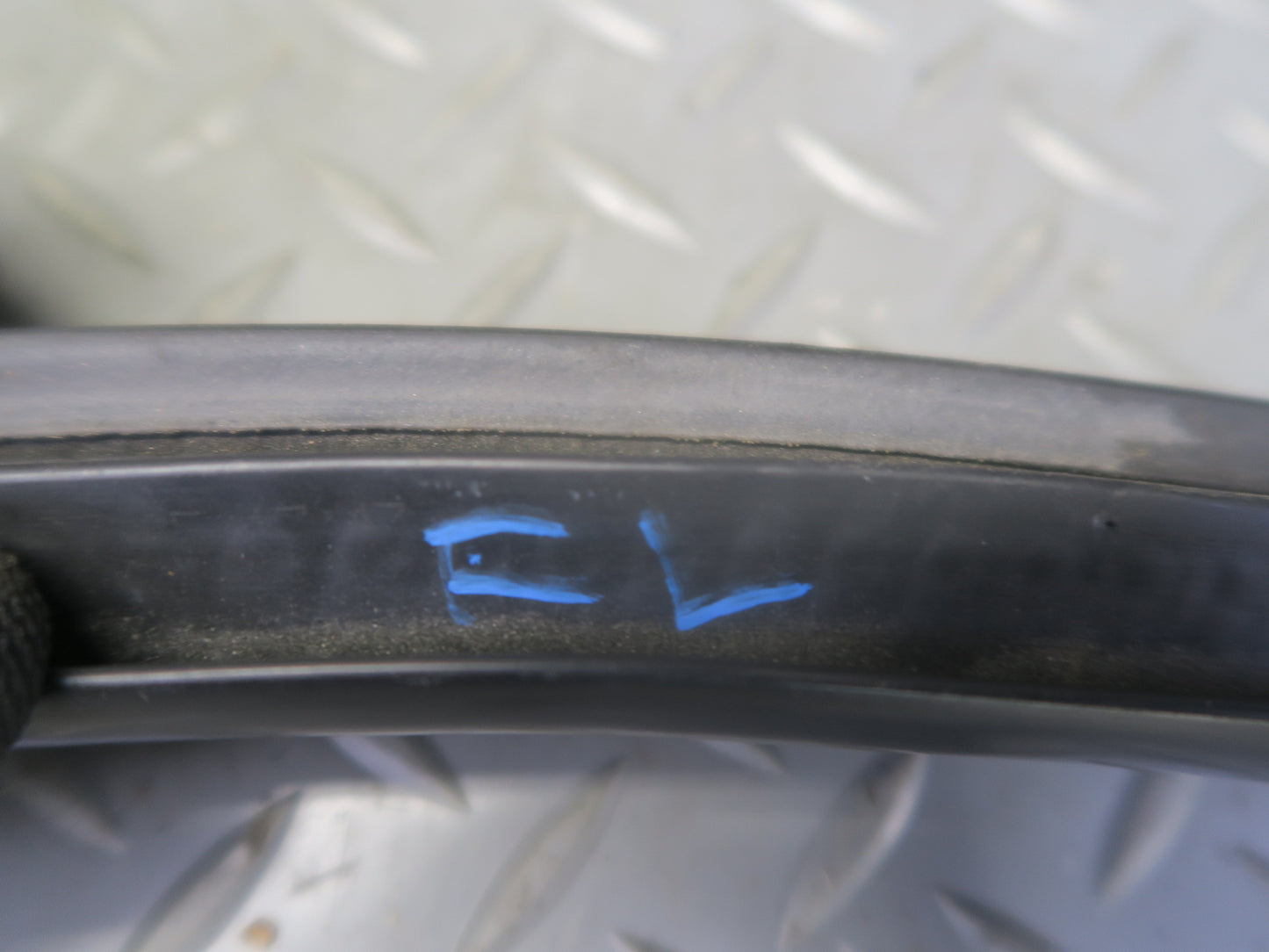 03-08 BMW Z4 E85 Roadster Windshield & Door Weatherstrip Seal w Bracket Set OEM