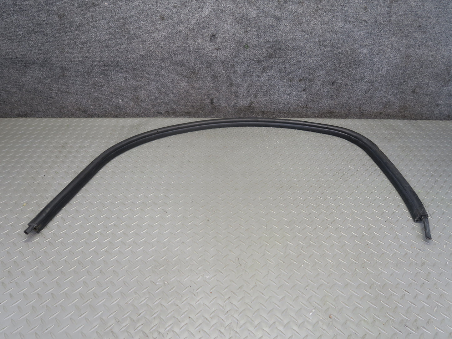 03-08 BMW Z4 E85 Roadster Windshield & Door Weatherstrip Seal w Bracket Set OEM