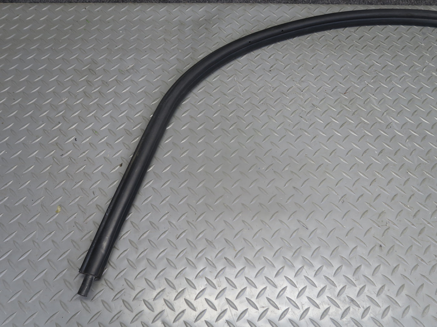 03-08 BMW Z4 E85 Roadster Windshield & Door Weatherstrip Seal w Bracket Set OEM