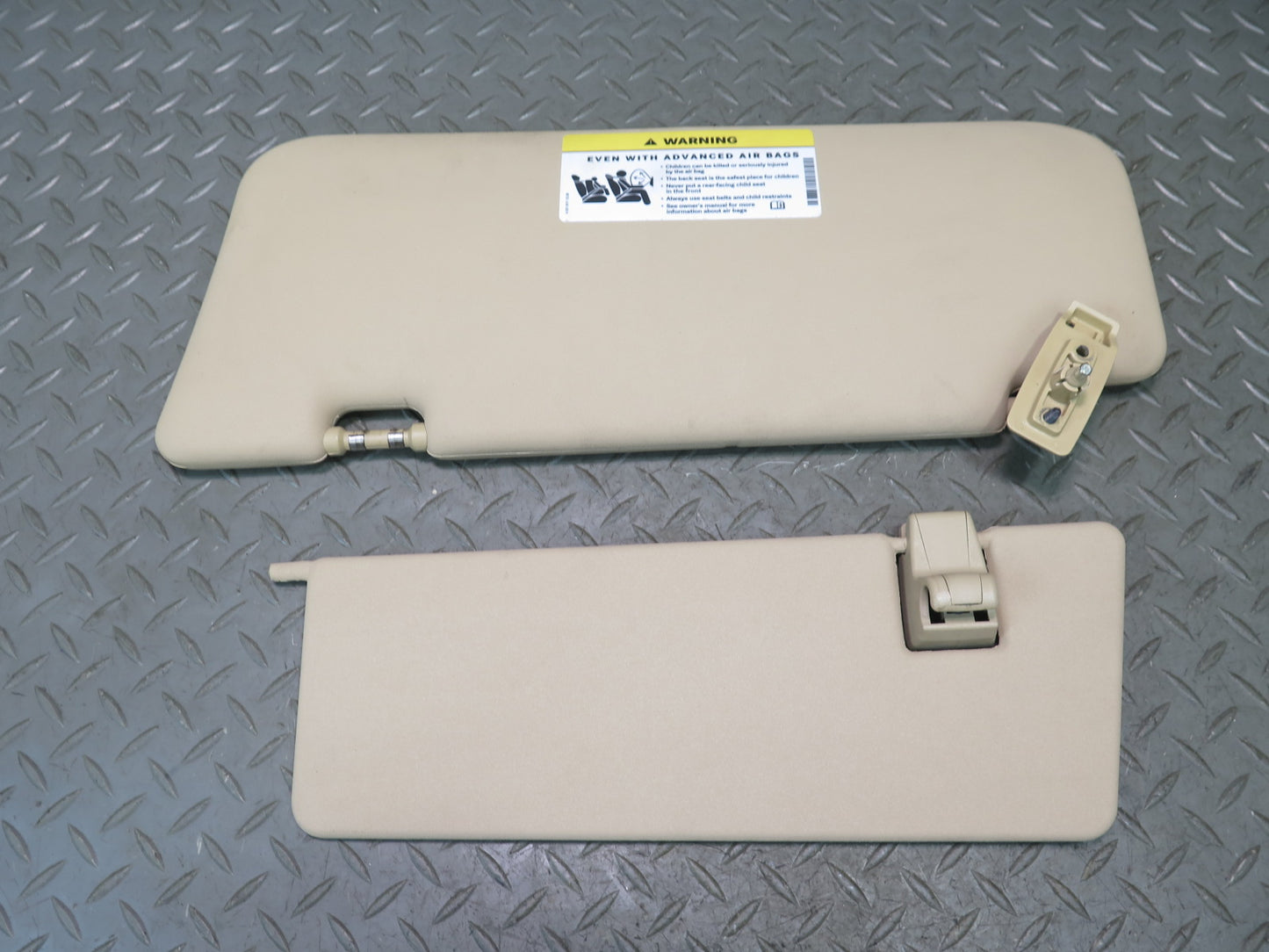 06-11 Mercedes X164 W164 GL Ml-class Set of 2 Front Left & Right Sun Visor OEM