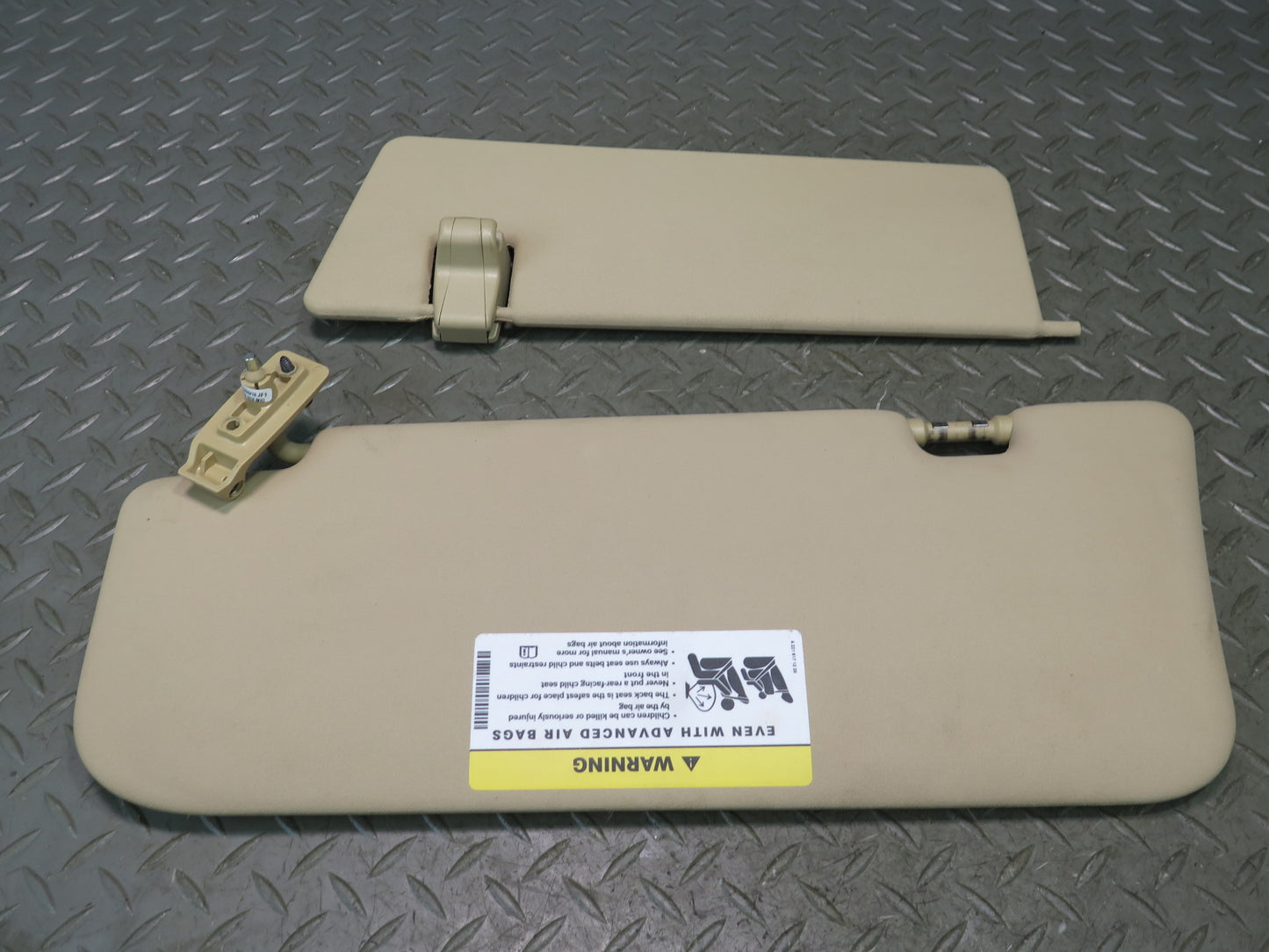06-11 Mercedes X164 W164 GL Ml-class Set of 2 Front Left & Right Sun Visor OEM