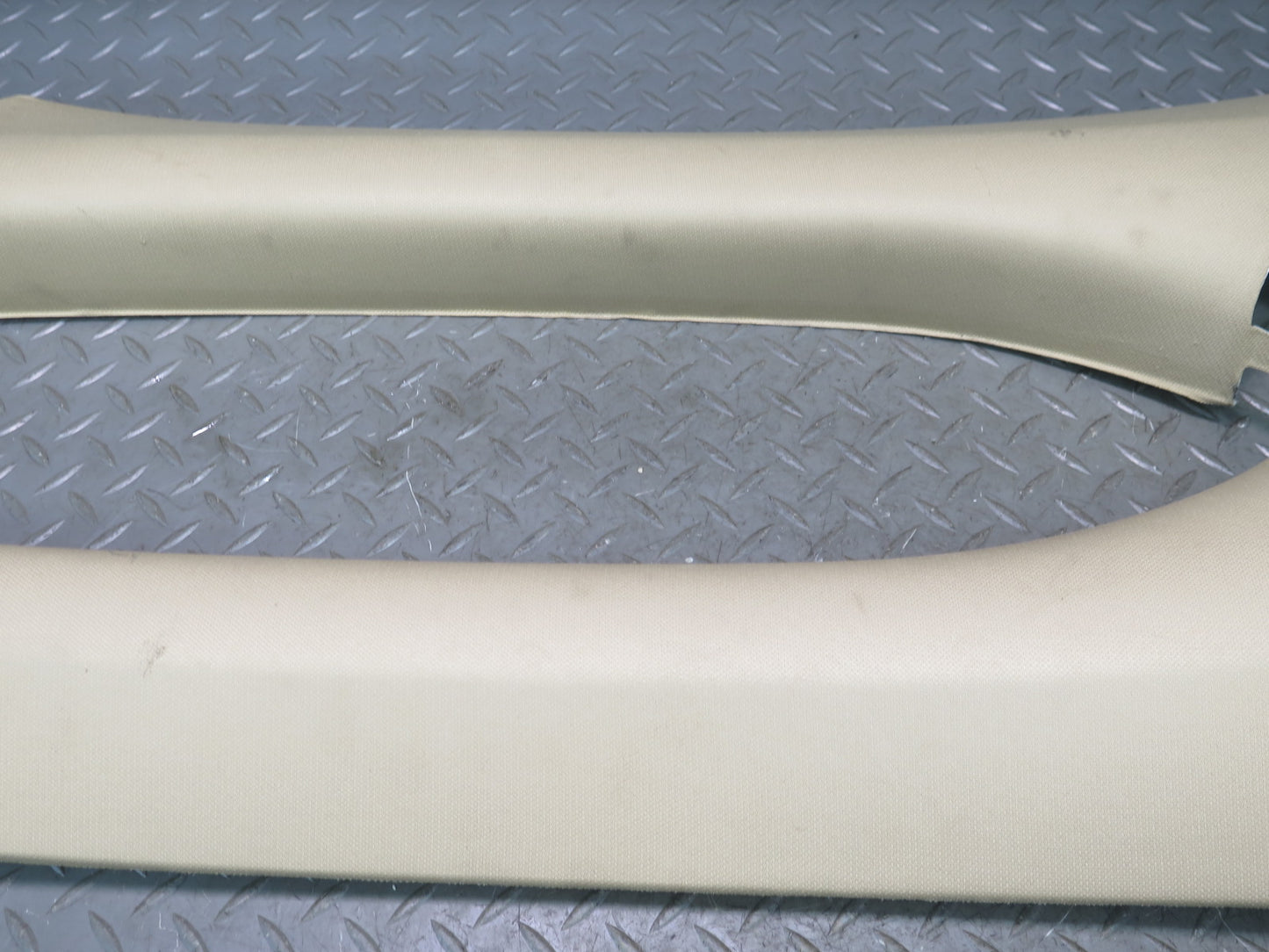 06-11 Mercedes W164 ML350 Set of 2 Left & Right A Pillar Trim Cover Beige OEM