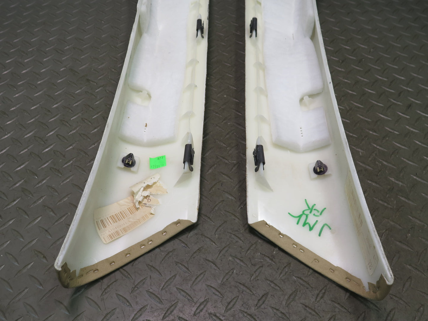 06-11 Mercedes W164 ML350 Set of 2 Left & Right A Pillar Trim Cover Beige OEM