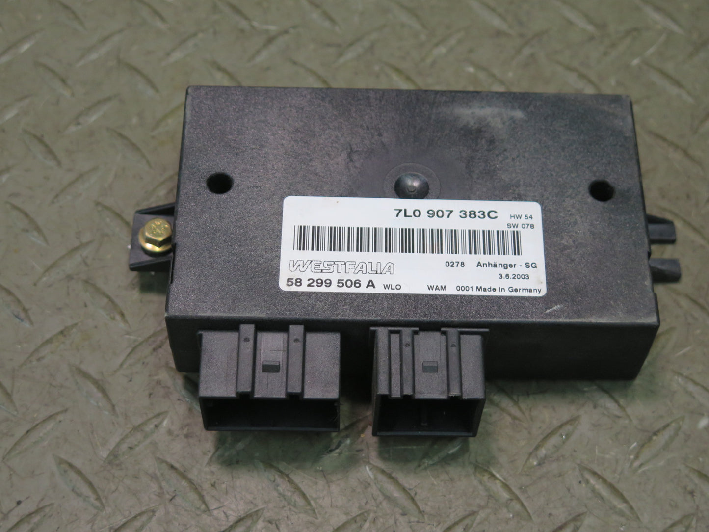 2003-2010 Porsche Cayenne 955 Trailer TOW Towing Control Module 7L0907383C