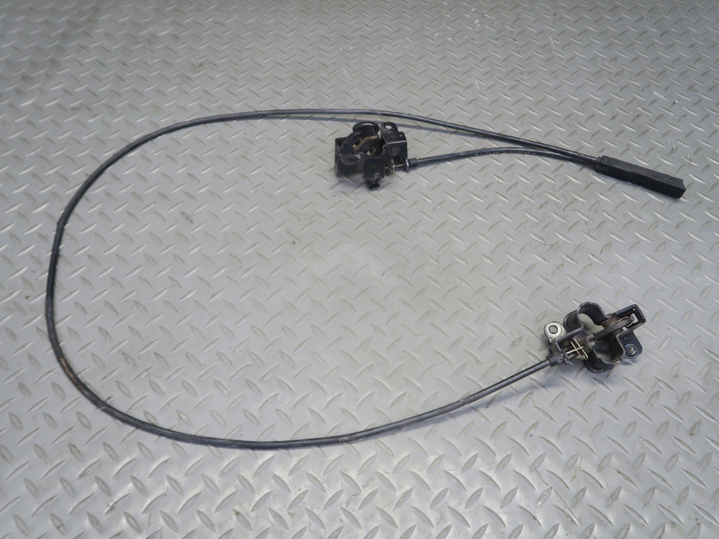 06-11 Mercedes W164 Ml-class Front Left & Right Hood Lock Latch w Cable Set OEM