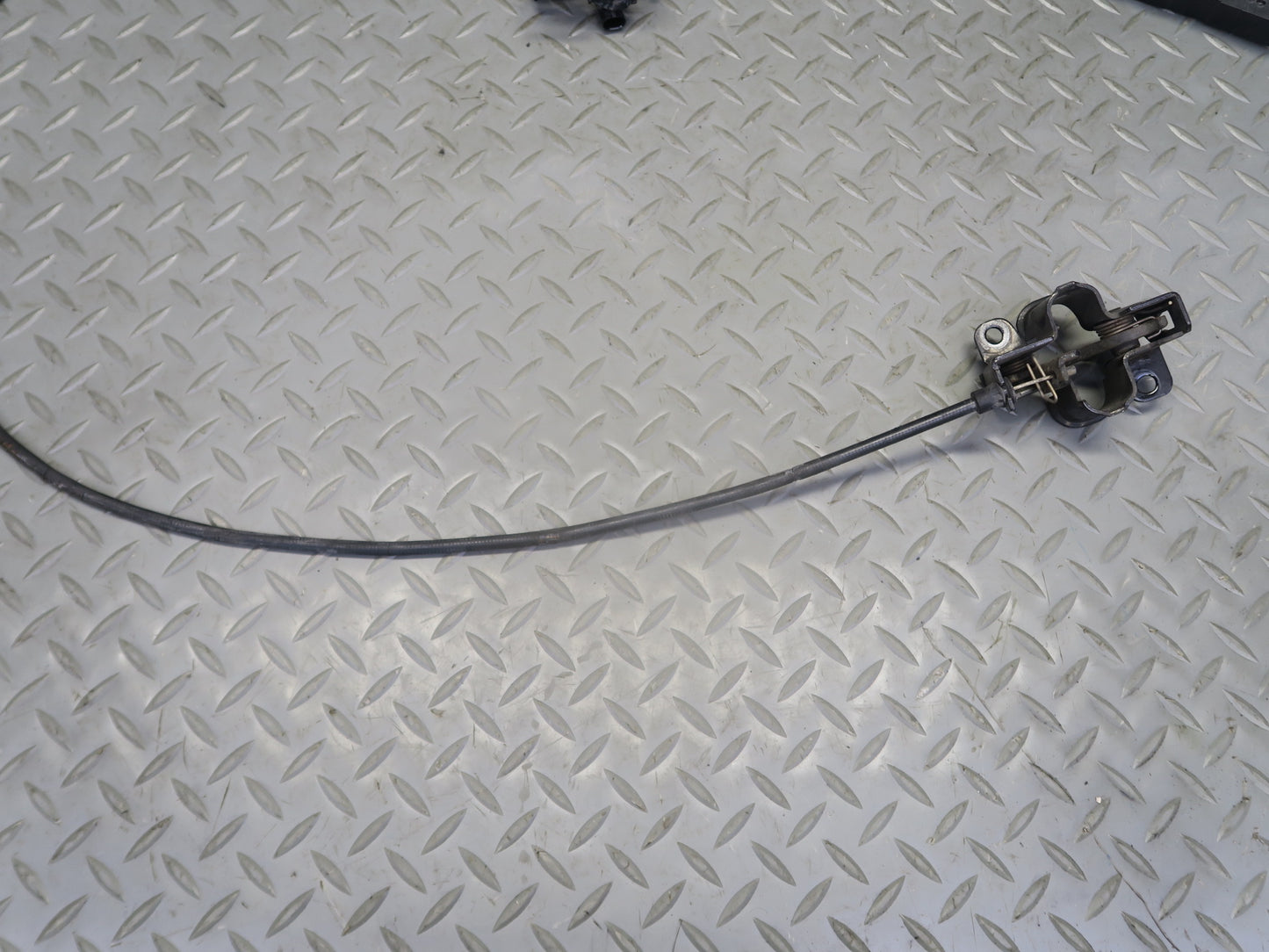 06-11 Mercedes W164 Ml-class Front Left & Right Hood Lock Latch w Cable Set OEM
