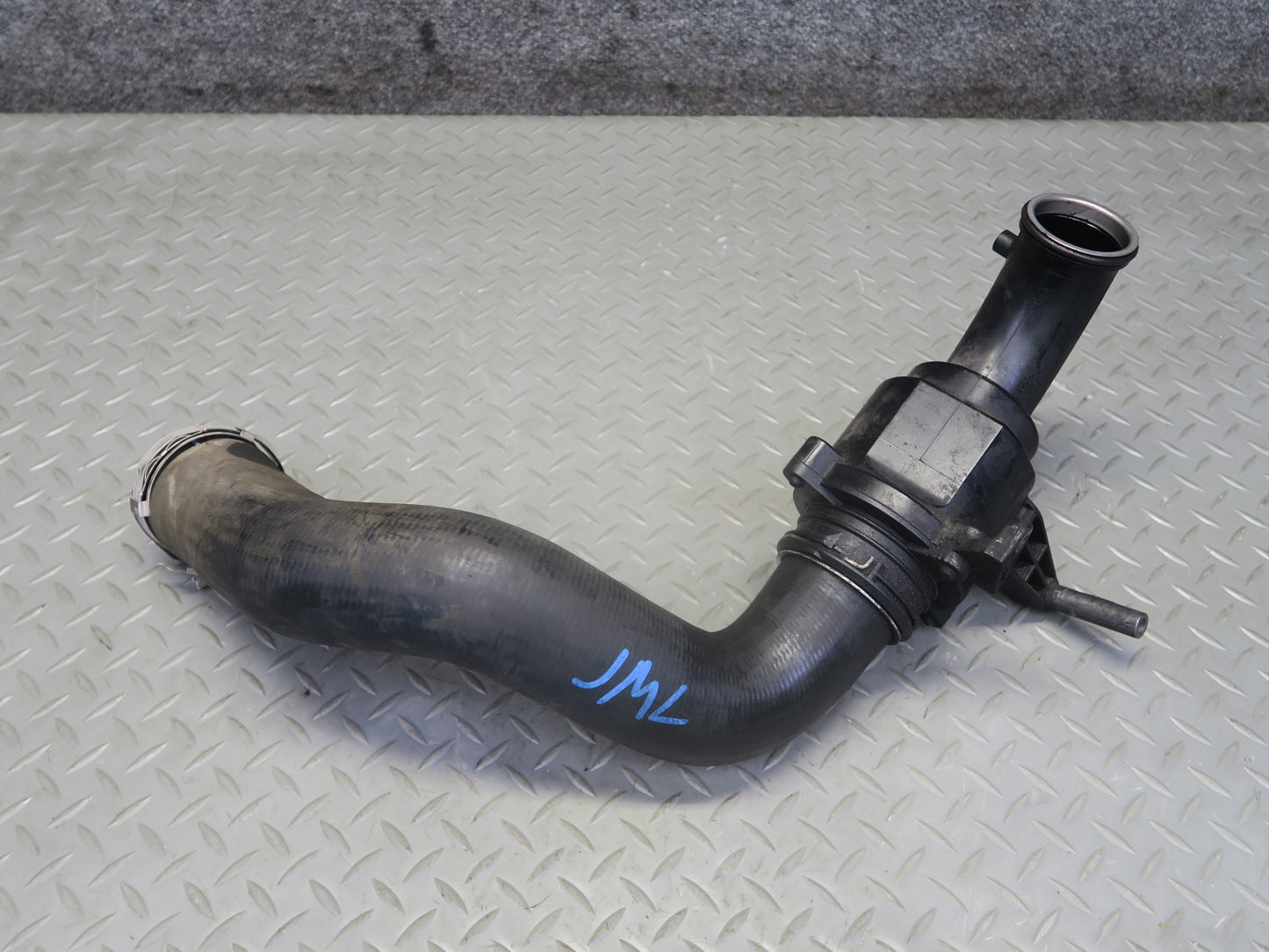 10-11 Mercedes W164 ML350 3.0L Diesel Intercooler Air Intake Pipe Hose OEM