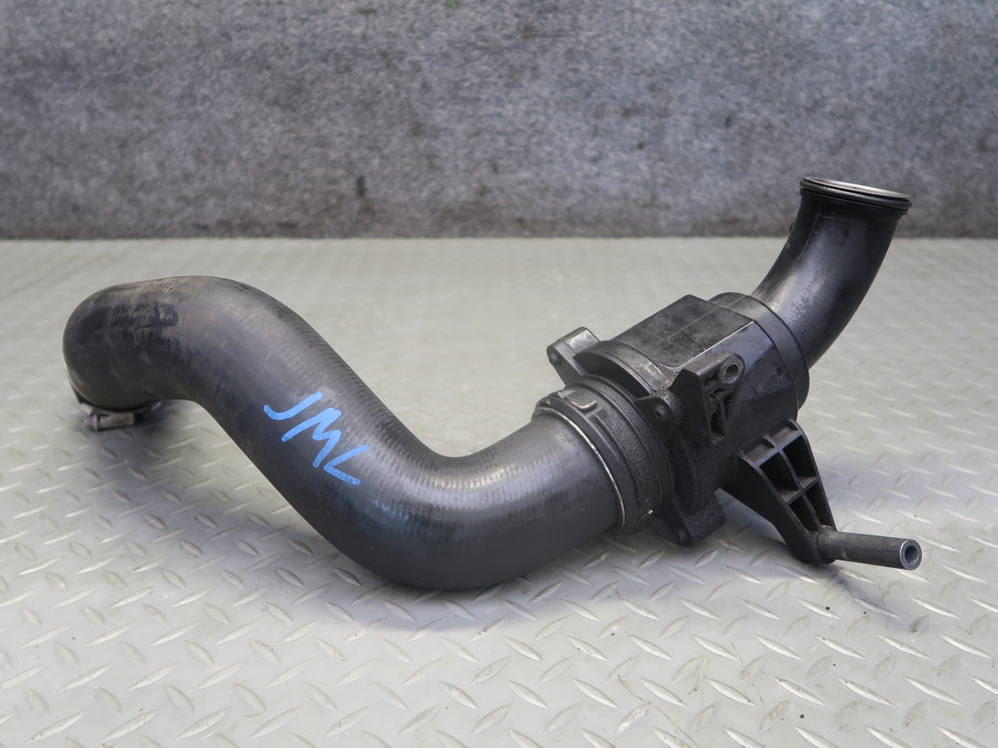 10-11 Mercedes W164 ML350 3.0L Diesel Intercooler Air Intake Pipe Hose OEM