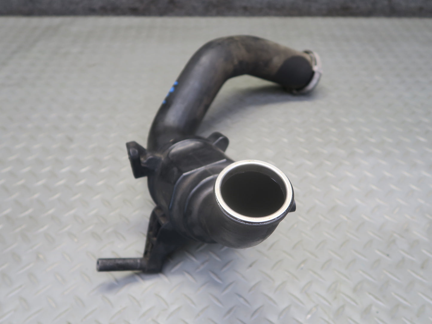 10-11 Mercedes W164 ML350 3.0L Diesel Intercooler Air Intake Pipe Hose OEM