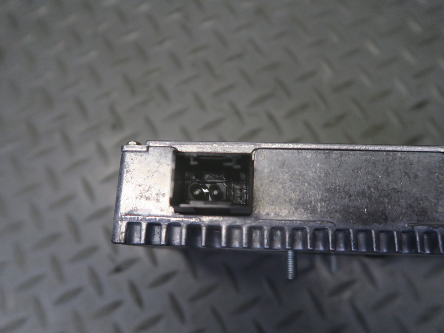 09-11 Mercedes W164 ML350 ML500 Satellite Radio Receiver Module 1719060700 OEM