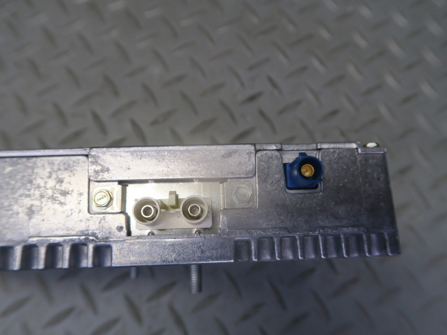 09-11 Mercedes W164 ML350 ML500 Satellite Radio Receiver Module 1719060700 OEM