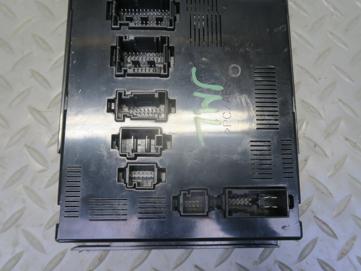 06-11 Mercedes W164 ML350 Rear SAM Control Module Unit Signal Acquisition OEM