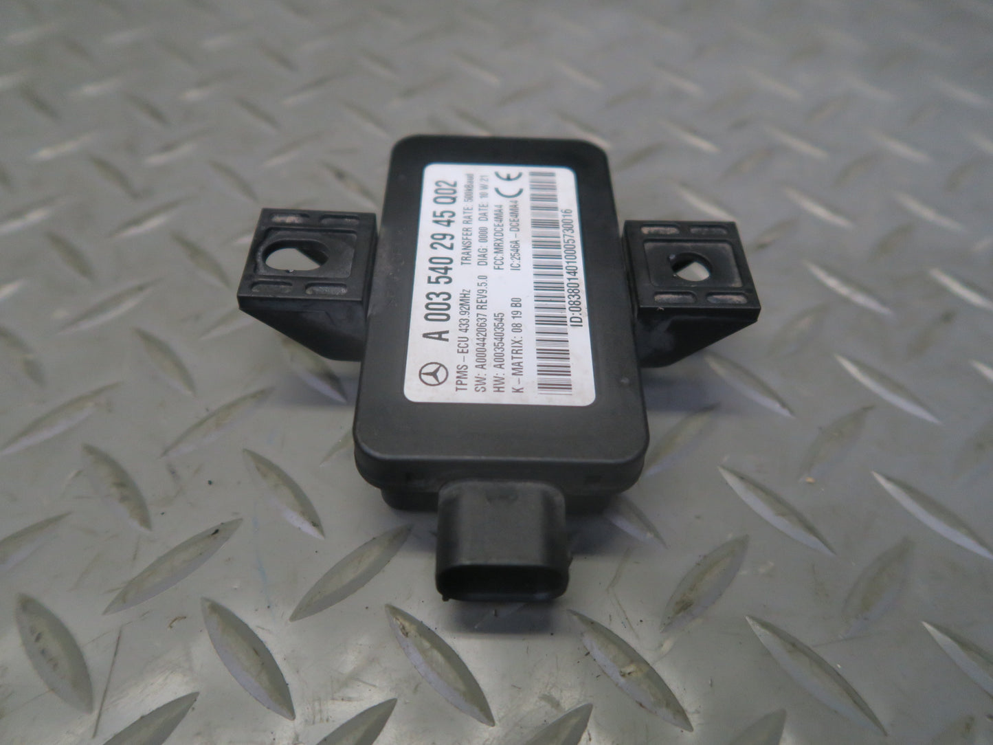 06-11 Mercedes W164 ML350 GL450 Tire Pressure Control Module 0035402945 OEM