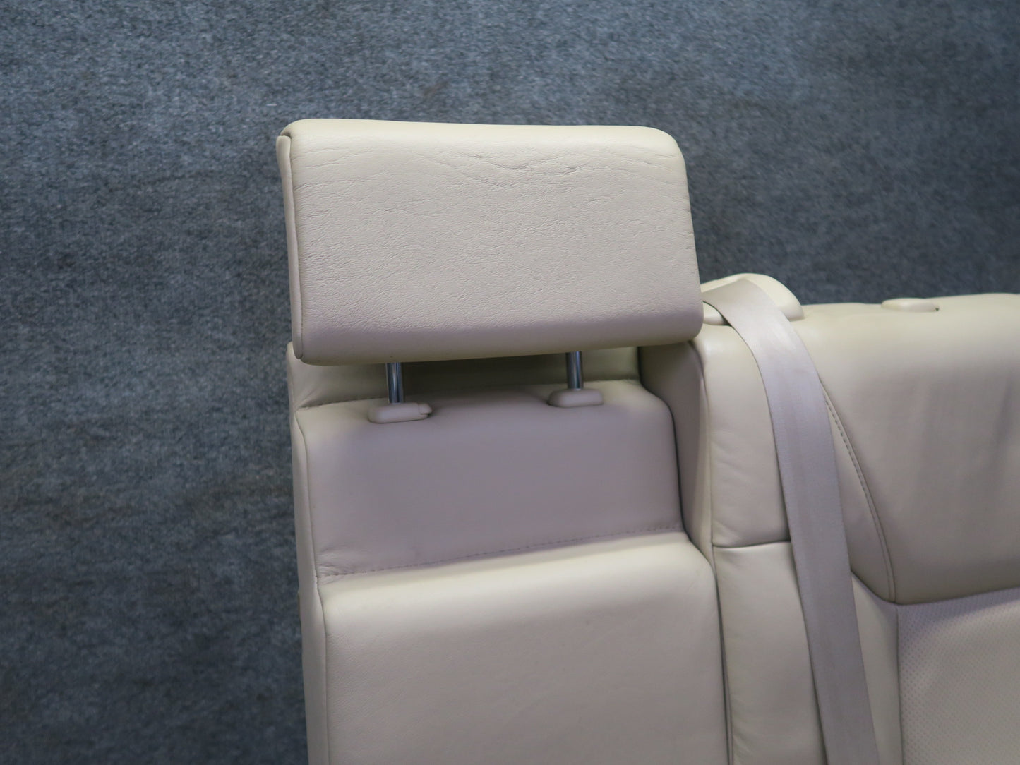 2008-2010 Lexus URJ201L LX570 Rear Second 2ND ROW Left Side Leather Seat