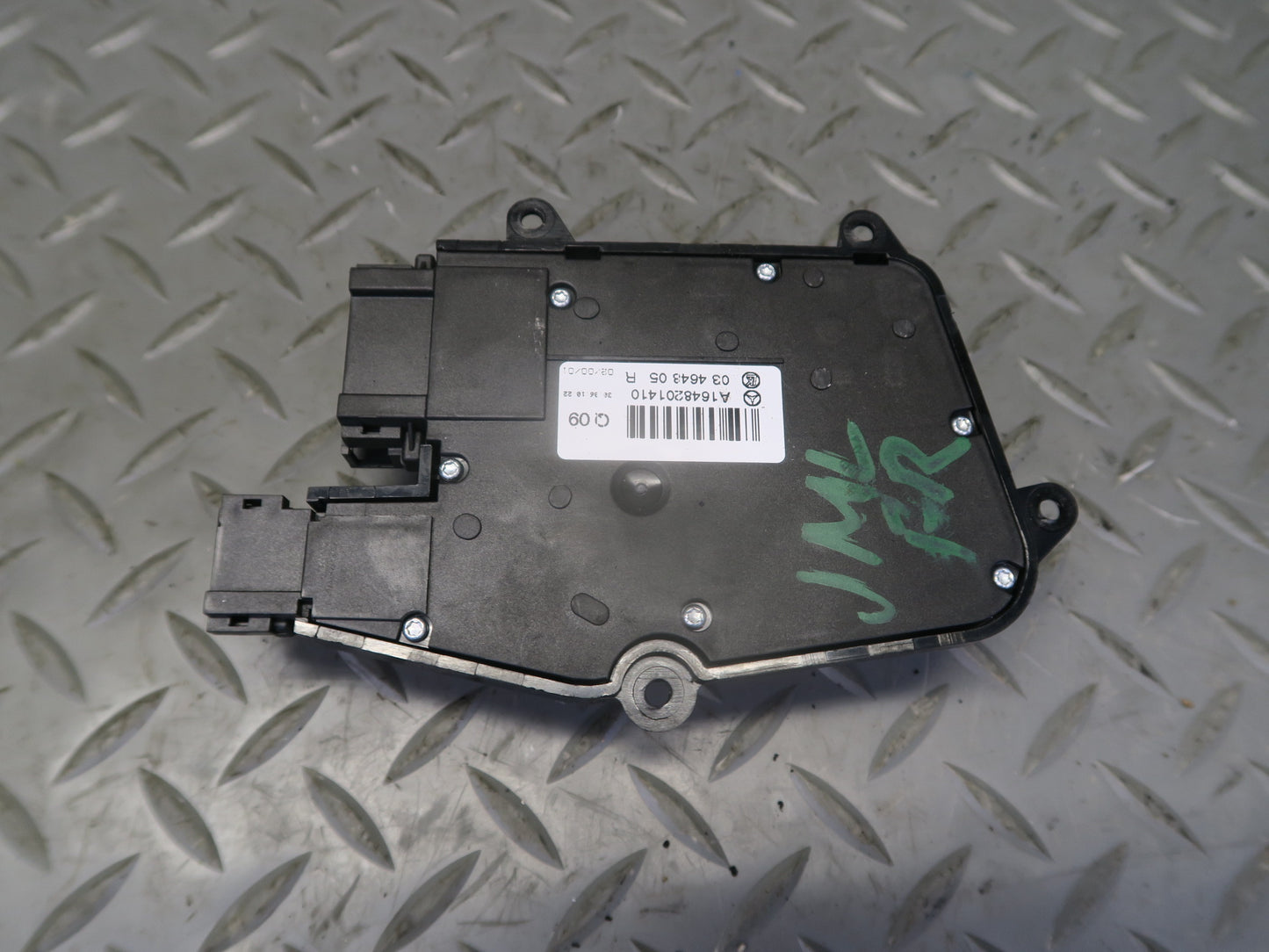 06-11 Mercedes W164 ML350 ML500 Front Right Seat Adjustment Control Switch OEM