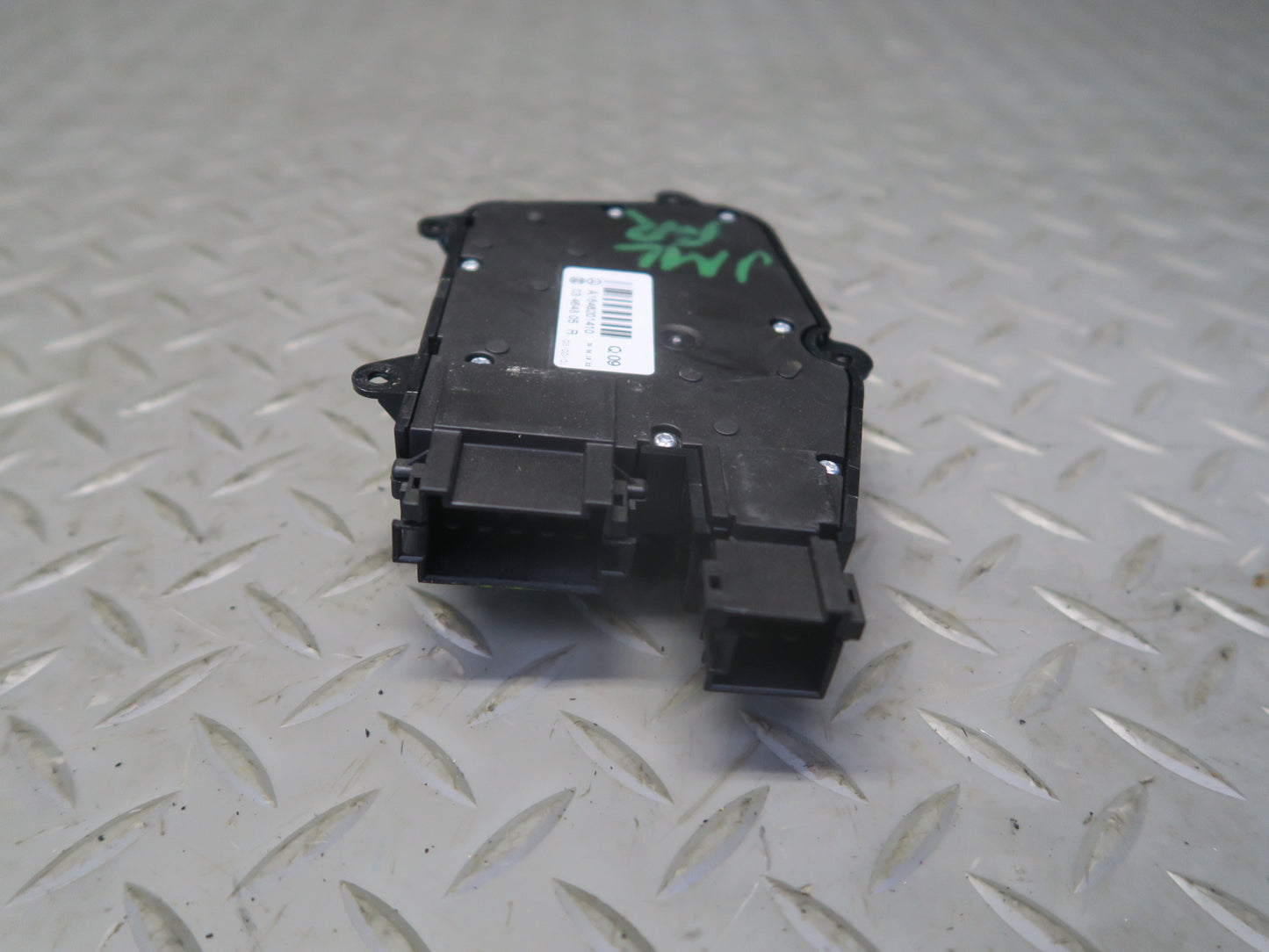 06-11 Mercedes W164 ML350 ML500 Front Right Seat Adjustment Control Switch OEM