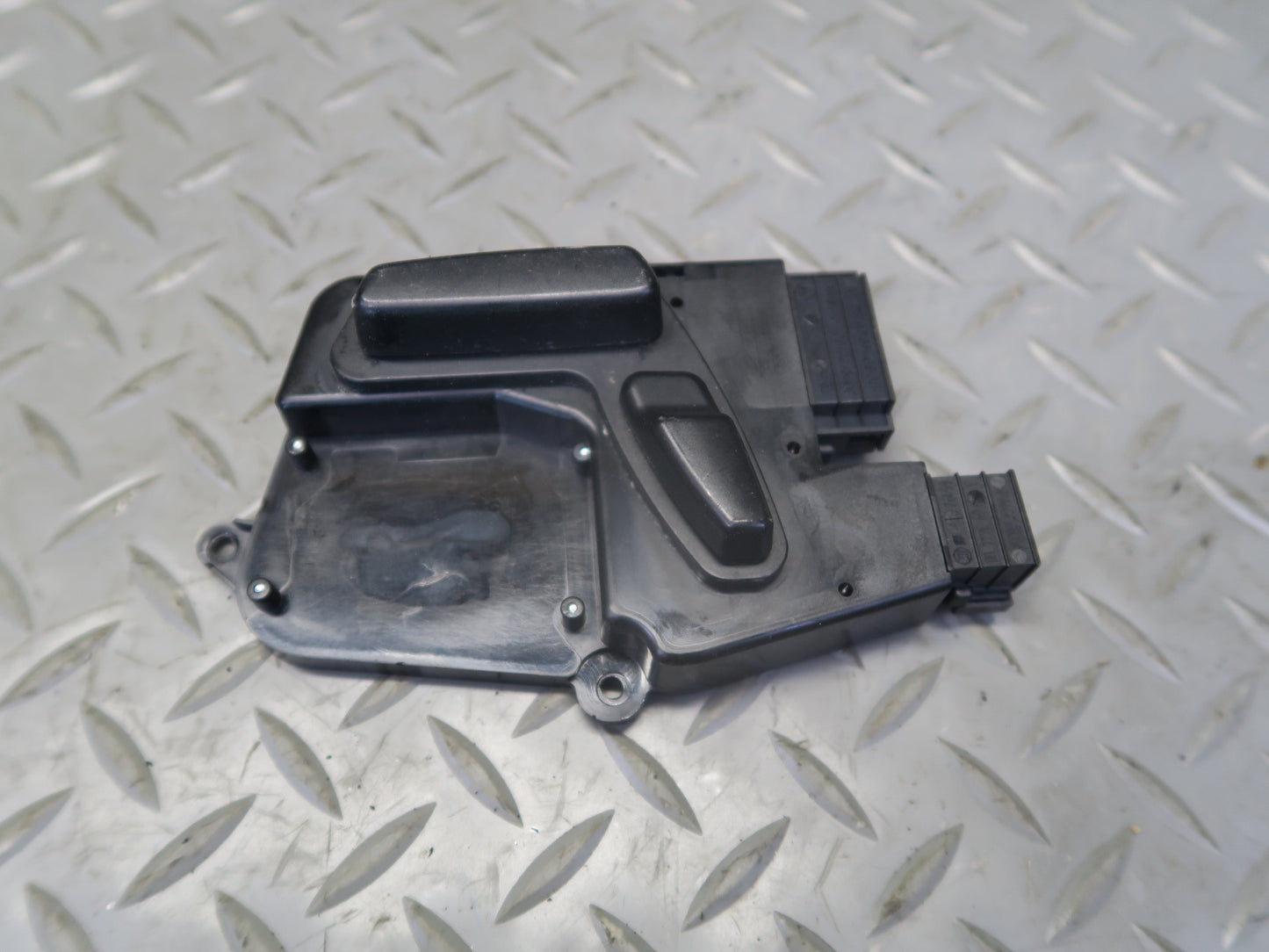 06-11 Mercedes W164 ML350 ML500 Front Right Seat Adjustment Control Switch OEM