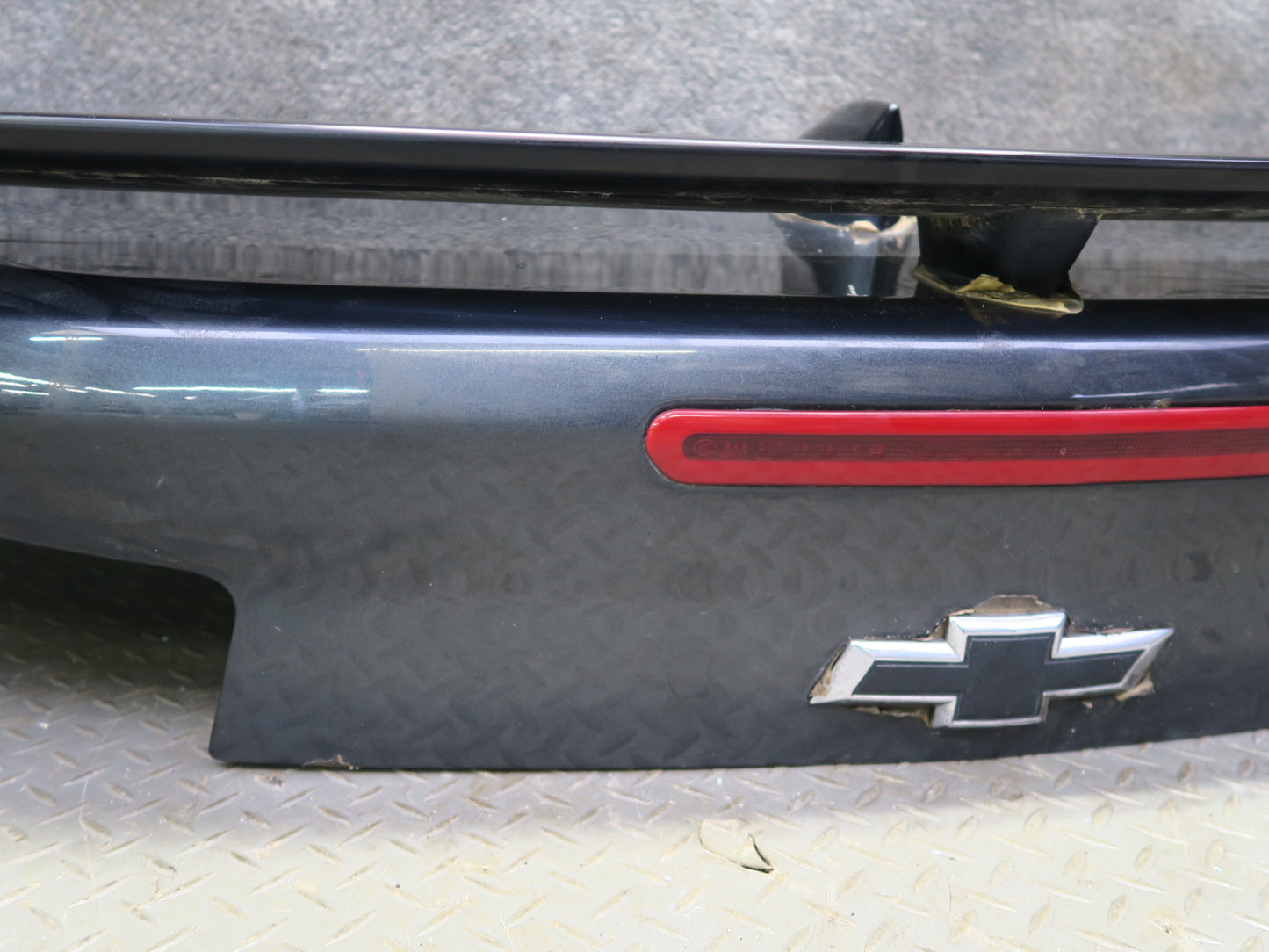 16-24 Chevrolet Camaro SS Conv Rear Trunk Deck Lid w Spoiler & Brake Light OEM