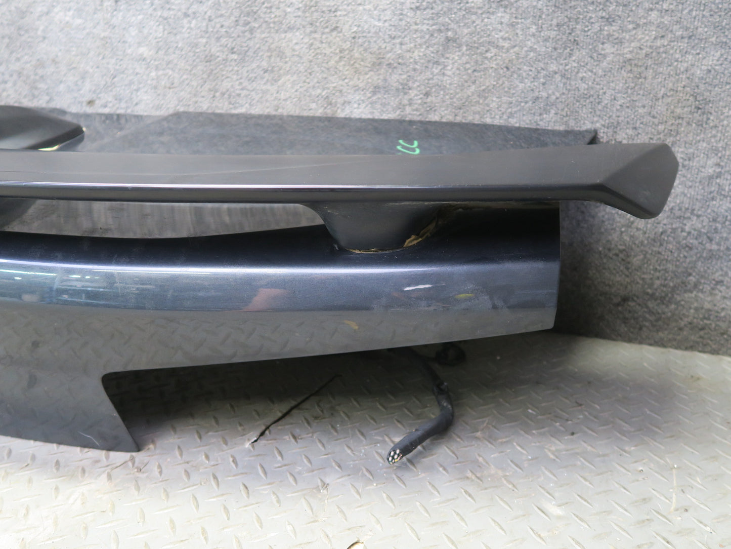 16-24 Chevrolet Camaro SS Conv Rear Trunk Deck Lid w Spoiler & Brake Light OEM