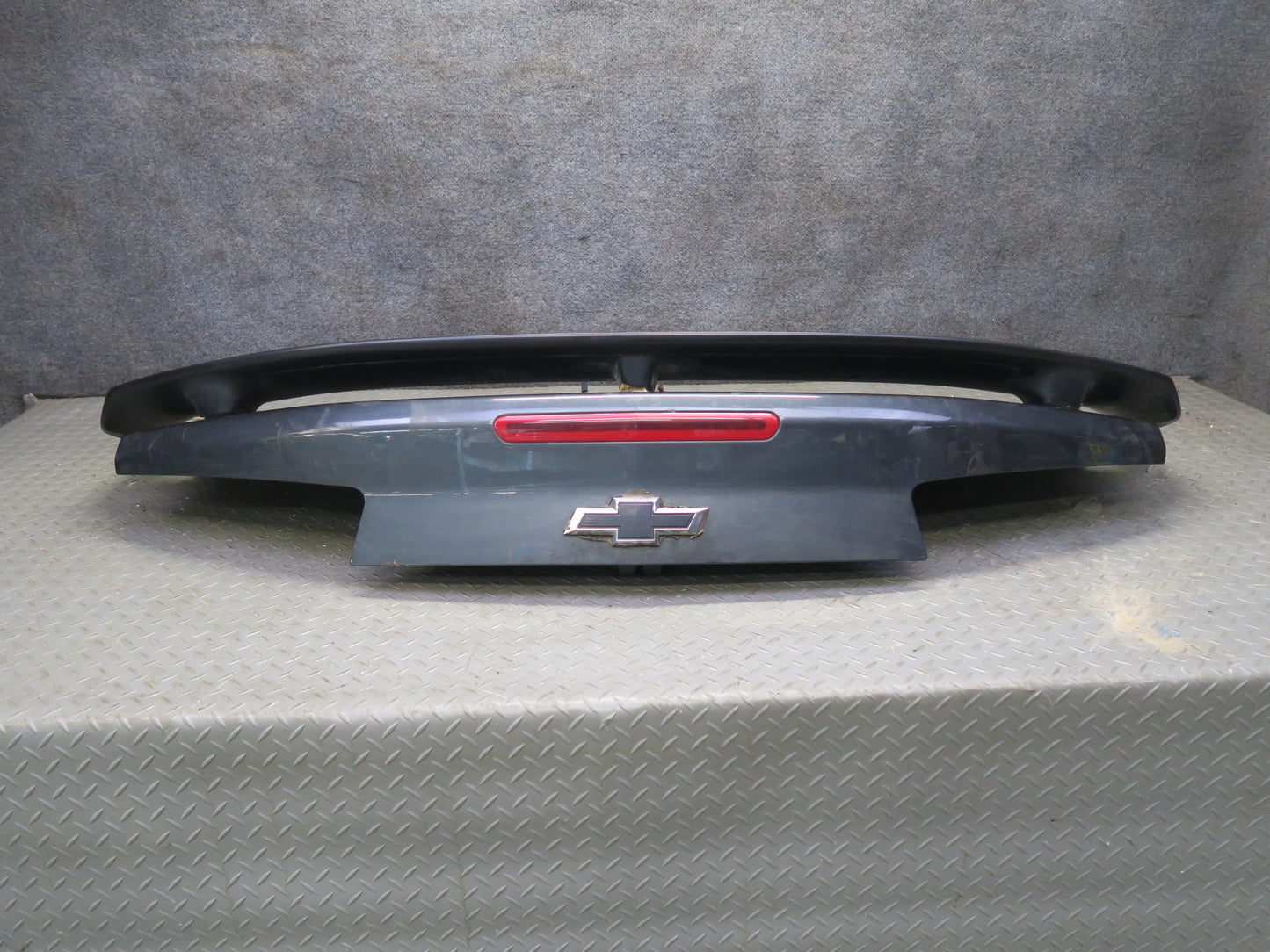 16-24 Chevrolet Camaro SS Conv Rear Trunk Deck Lid w Spoiler & Brake Light OEM