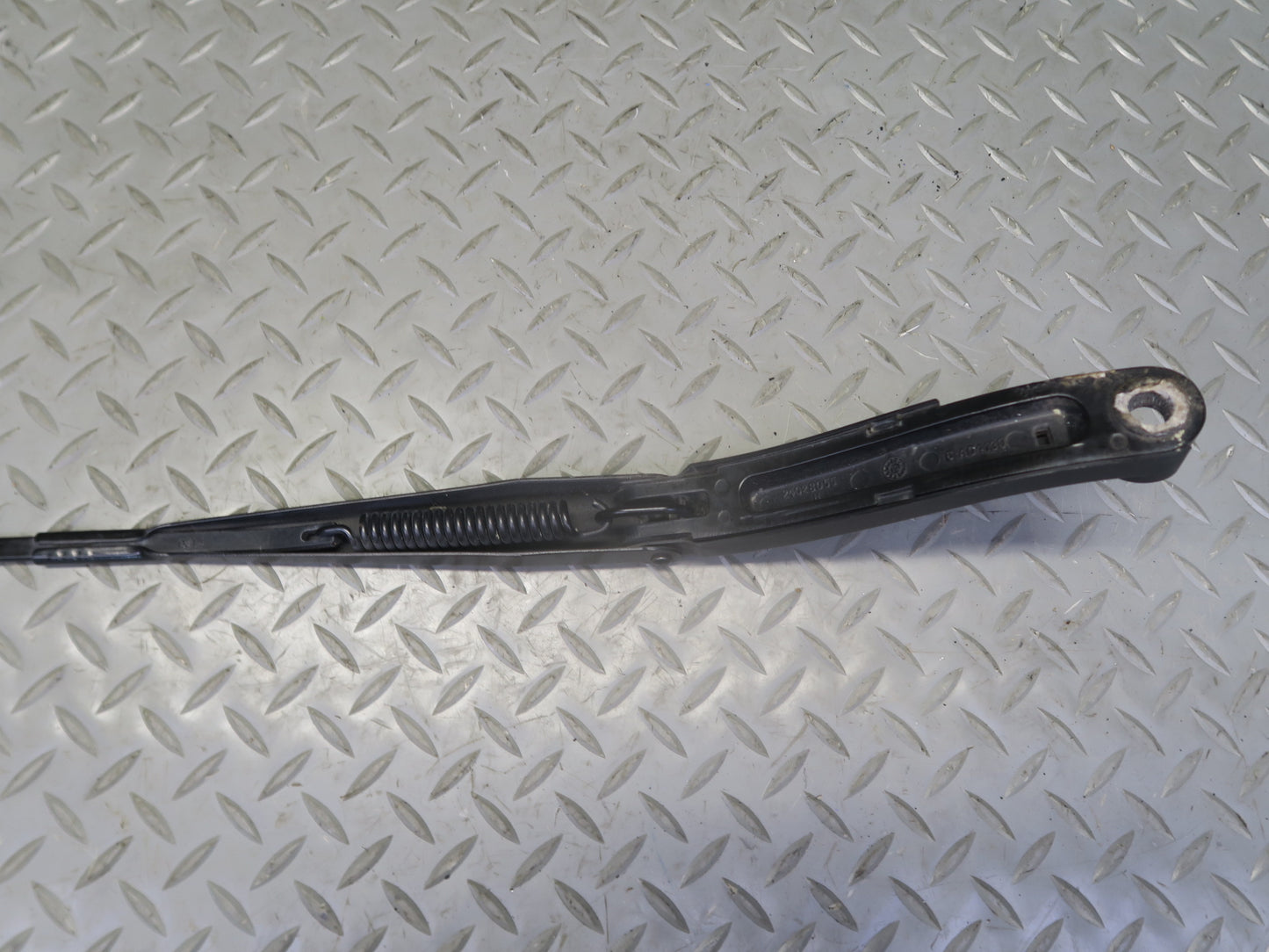 06-11 Mercedes W164 Ml-class Set of 2 Front Left Right Windshield Wiper Arm OEM