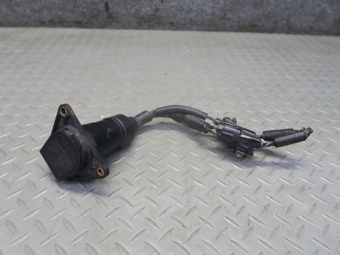 2008-2015 Lexus URJ201L LX570 Trailer TOW Hitch Wire Harness