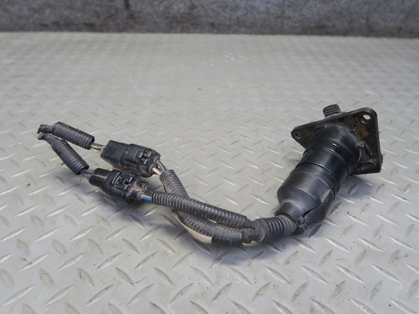 2008-2015 Lexus URJ201L LX570 Trailer TOW Hitch Wire Harness