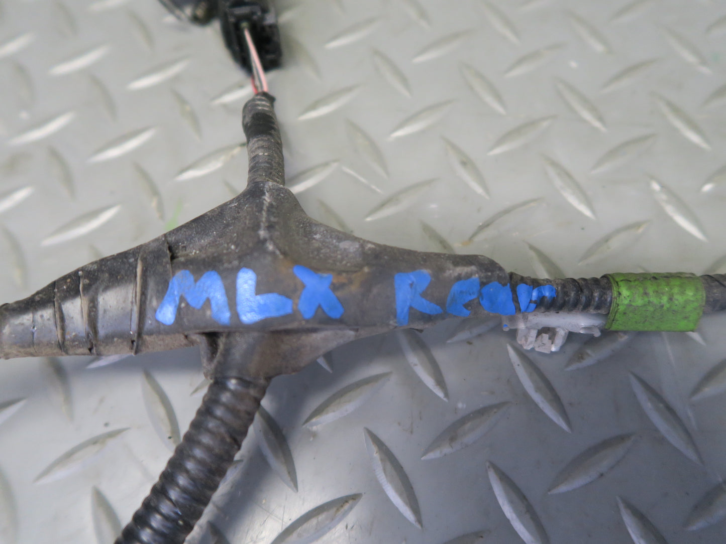 2008-2011 Lexus URJ201L LX570 Rear Bumper Wire Harness W/ Parking Sensors